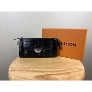 Authentic Louis Vuitton Black Epi Astrid Zippy Wallet/Clutch w/ Box